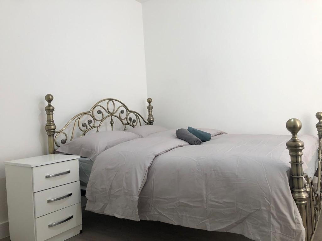 Rahal Ilford Apartamento Exterior foto